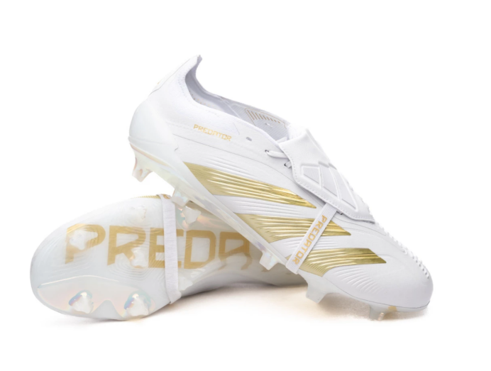 Zářící bílé zlato: recenze kopaček adidas Predator Elite FT FG